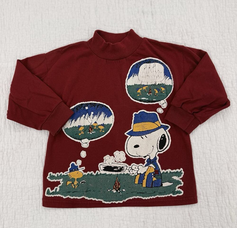 Charlie Brown and Gang Vintage Peanuts Snoopy Woodstock Graphic Pullover Red 4